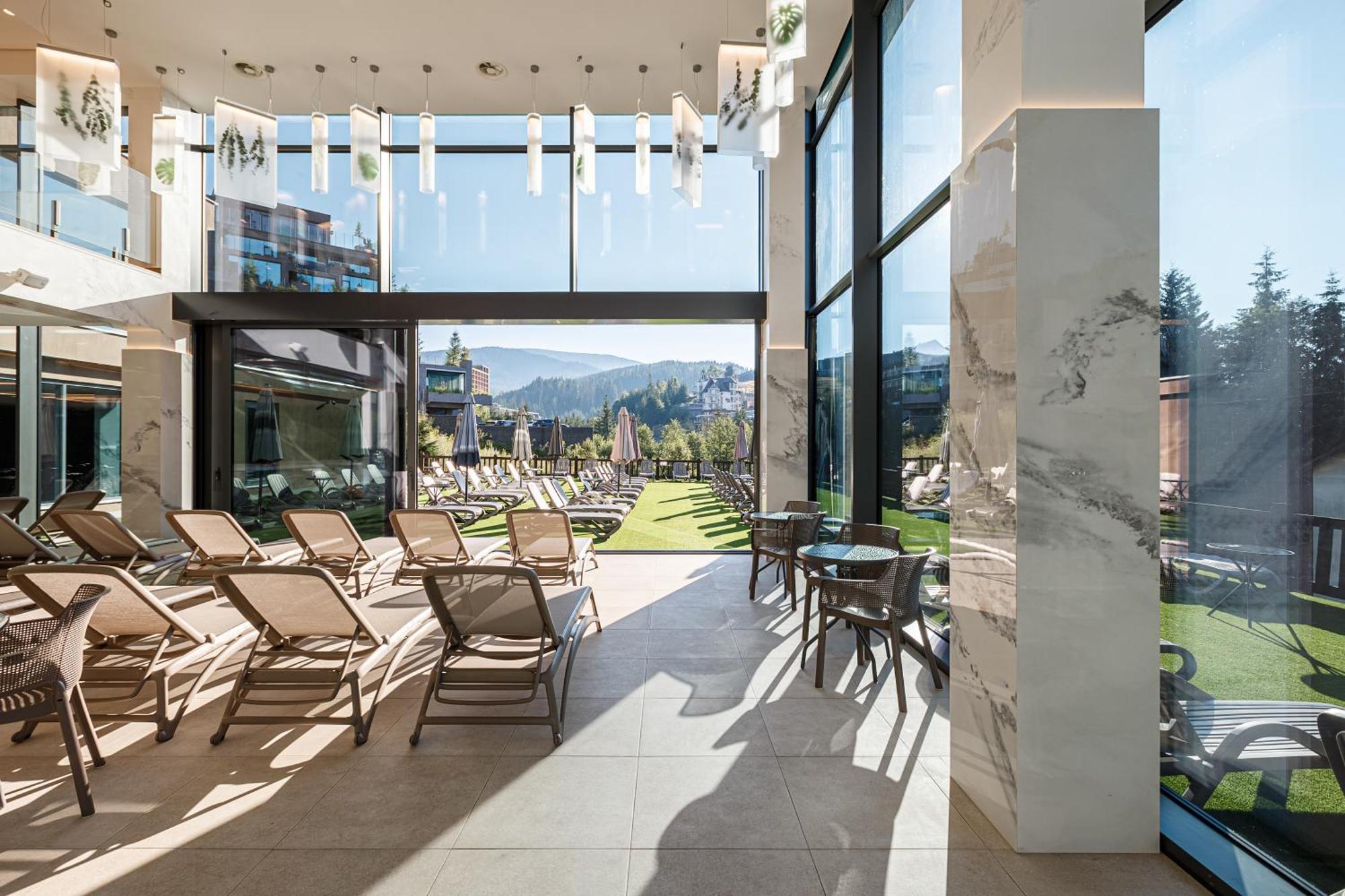 Tavel Hotel & Spa Bukovel Extérieur photo