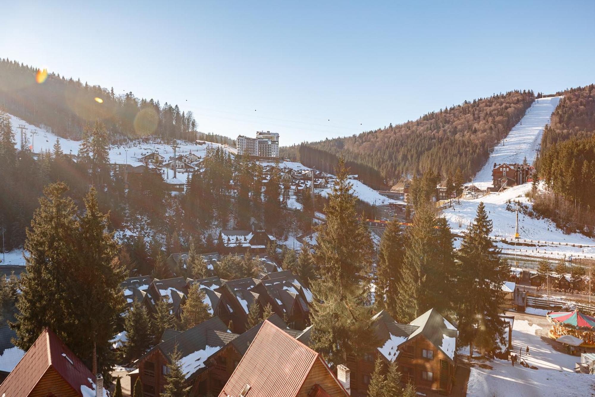 Tavel Hotel & Spa Bukovel Extérieur photo