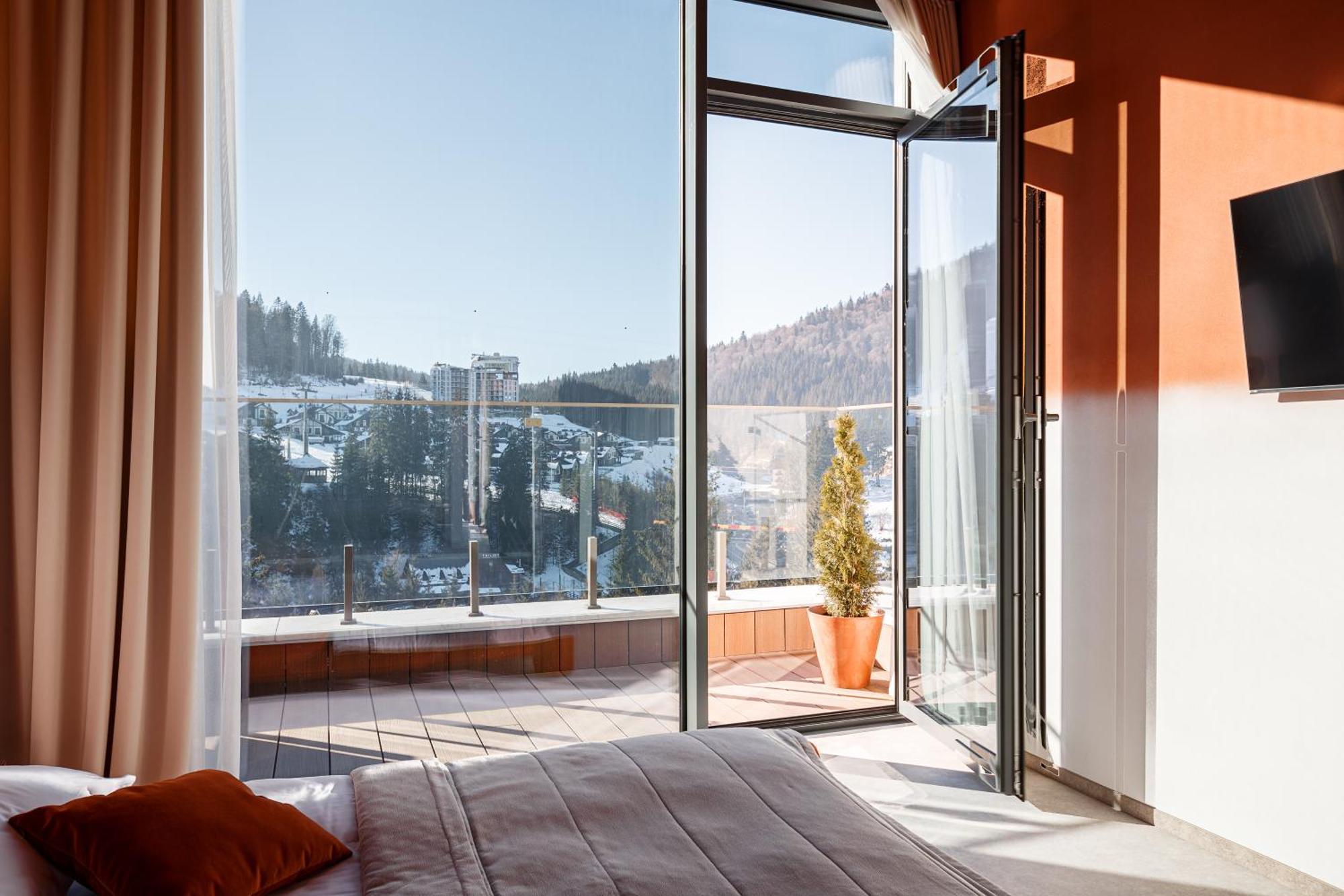 Tavel Hotel & Spa Bukovel Extérieur photo